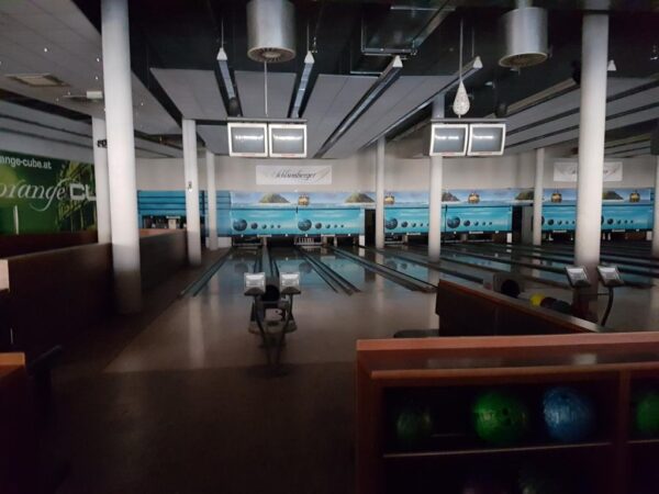 BRUNSWICK GSX 14 Bowling Lane available in Germany