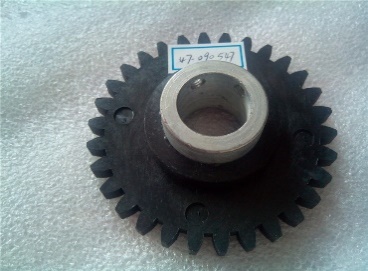 Spur Gear w/25 mm Collar 47-090547-004